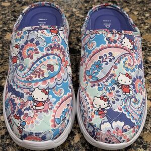Hello Kitty US Size 8 Slip On Vera Bradley Cloud 2-Mile Mule Sanrio 2023